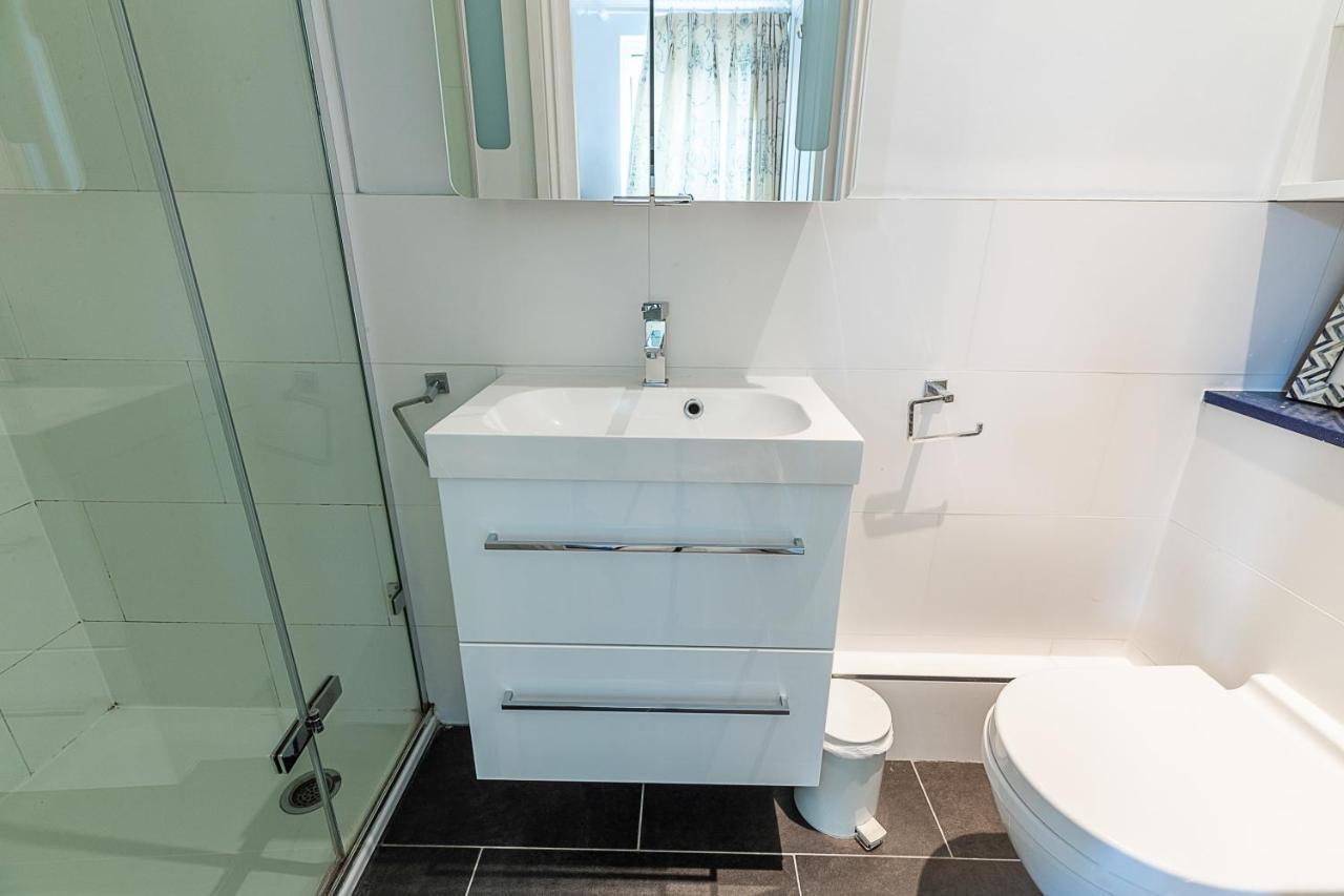 Joivy Stunning 3 Bed, 2 Bath House With Garden And Rooftop Terrace Lejlighed London Eksteriør billede